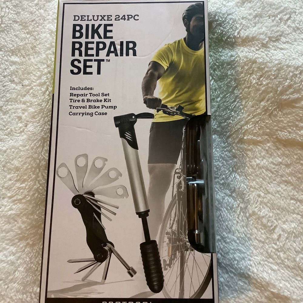 Protocol 24 Pieces Bike Repair Set Black